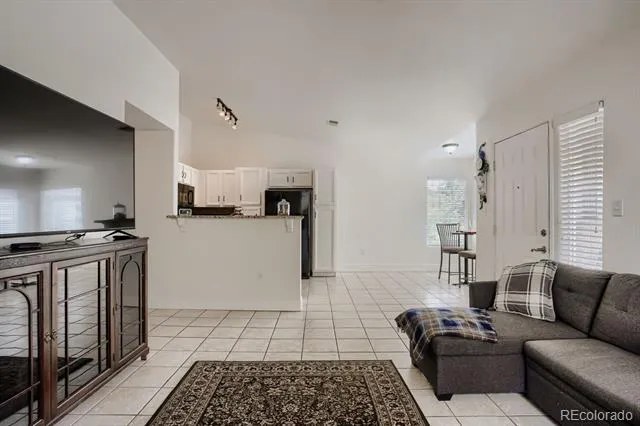 8437 Thunder Ridge Way #204 Highlands Ranch, CO 80126