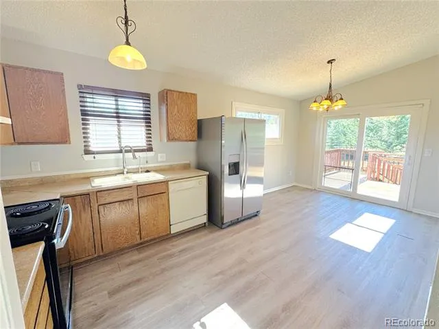 1056 Sundance Circle Woodland Park, CO 80863