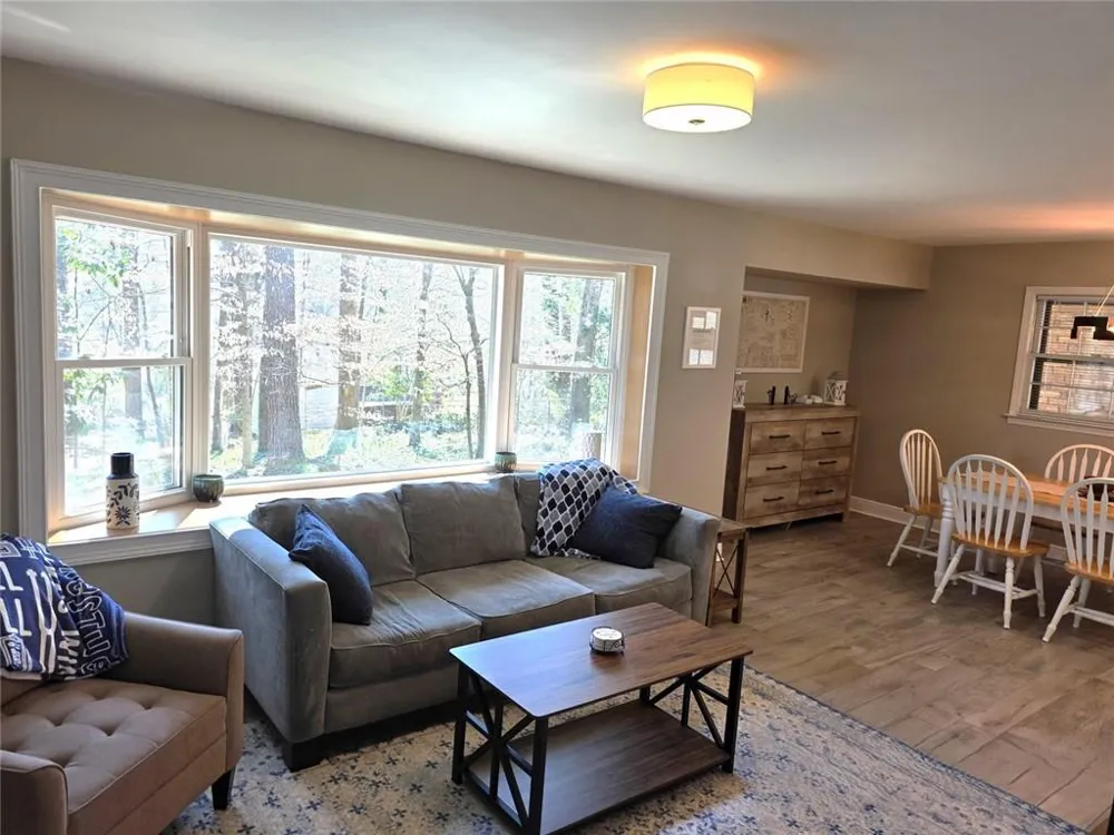 2457 Sunset Drive NE Atlanta, GA 30345