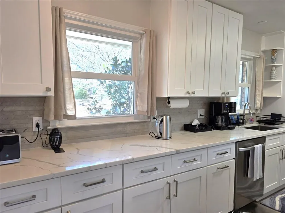2457 Sunset Drive NE Atlanta, GA 30345