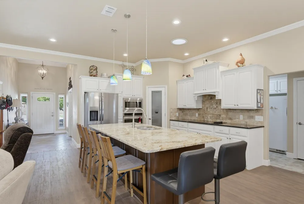 3225 White Oaks Drive Abilene, TX 79606
