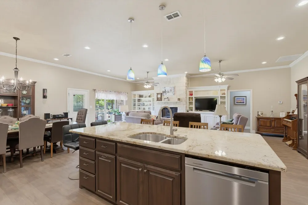 3225 White Oaks Drive Abilene, TX 79606