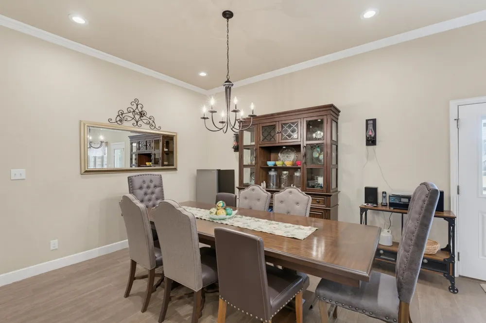 3225 White Oaks Drive Abilene, TX 79606