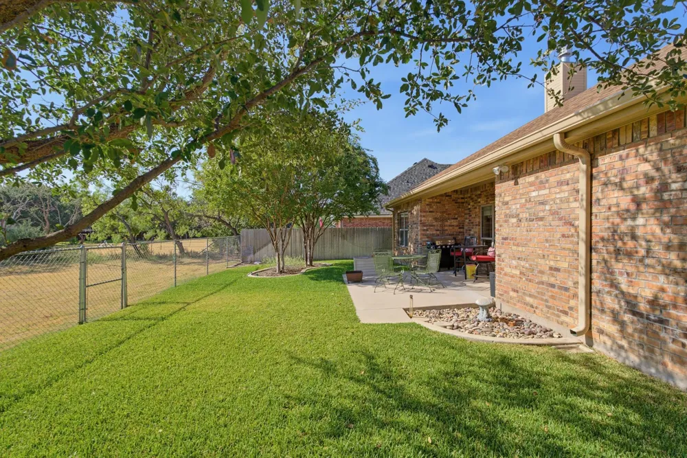 3225 White Oaks Drive Abilene, TX 79606