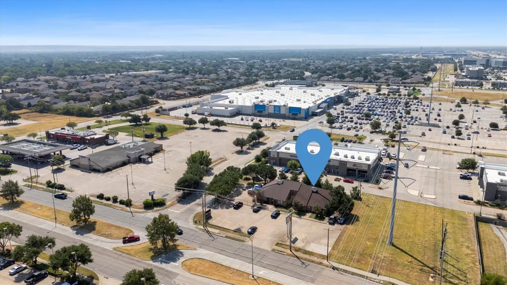 1055 W Pioneer Parkway Grand Prairie, TX 75051