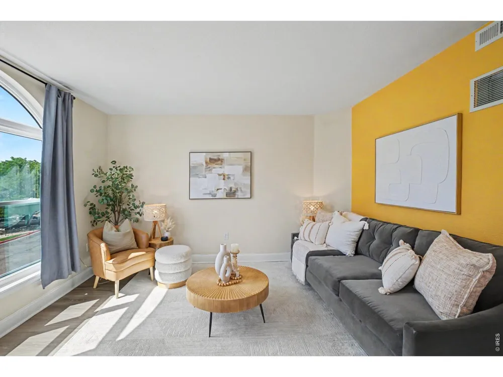 1629 S Deframe Street #B8 Lakewood, CO 80228