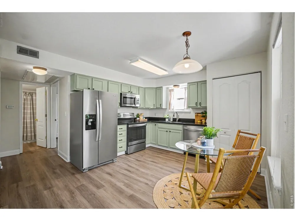 1629 S Deframe Street #B8 Lakewood, CO 80228