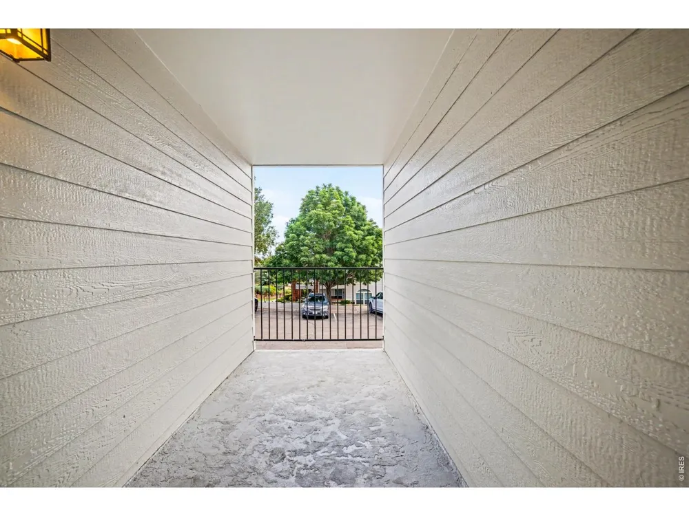 1629 S Deframe Street #B8 Lakewood, CO 80228