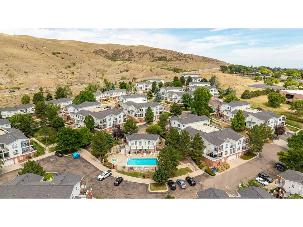 1629 S Deframe Street #B8 Lakewood, CO 80228