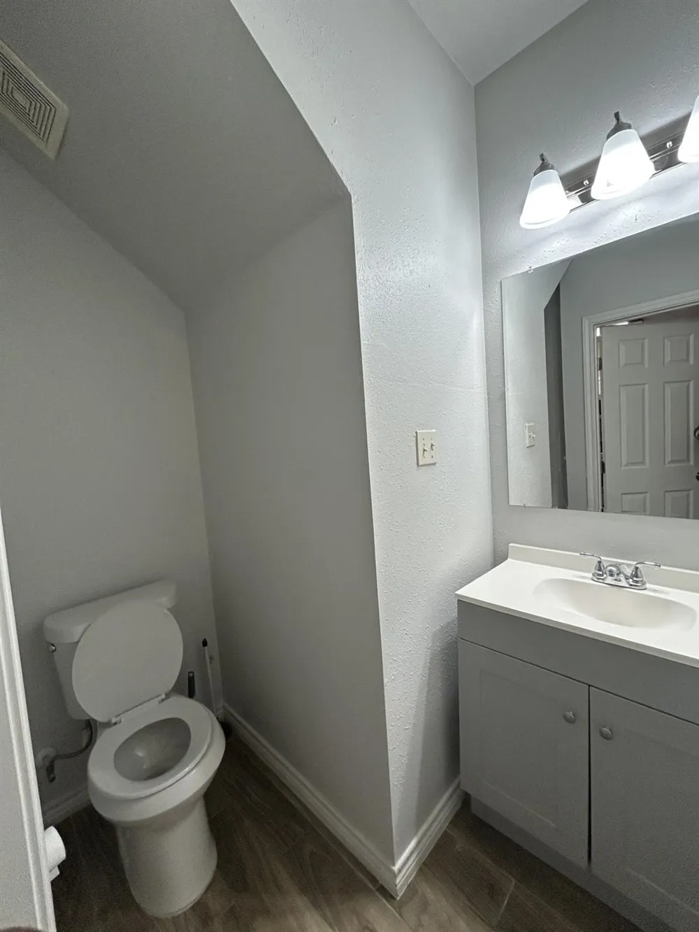 4401 Sterling Street Houston, TX 77051