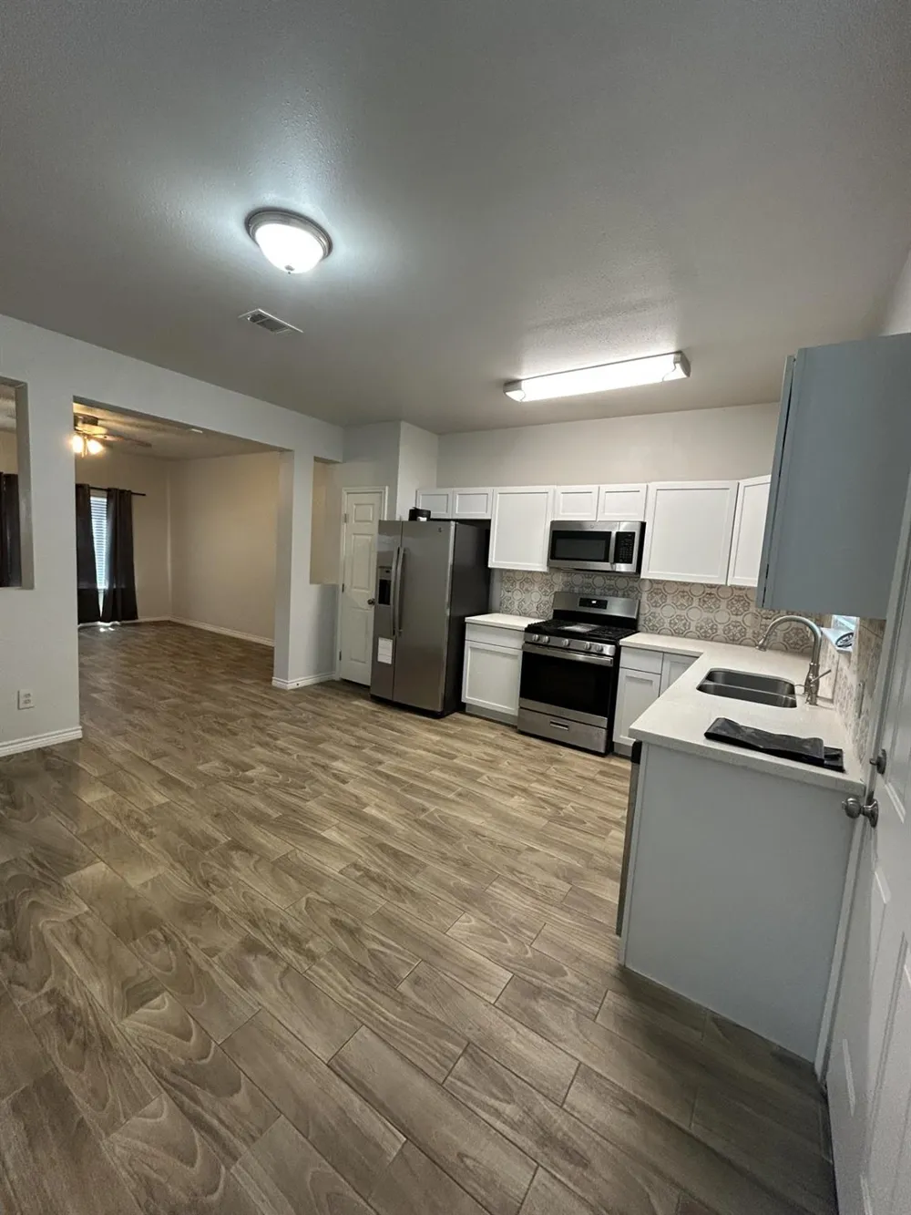 4401 Sterling Street Houston, TX 77051