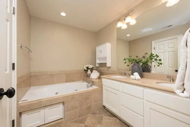 302 Channing Avenue Palo Alto, CA 94301