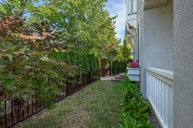 302 Channing Avenue Palo Alto, CA 94301