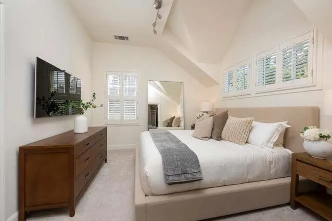 302 Channing Avenue Palo Alto, CA 94301