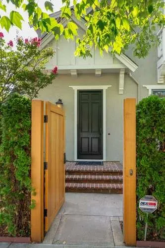 302 Channing Avenue Palo Alto, CA 94301