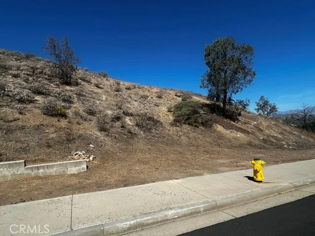 2986 Everwood Drive Riverside, CA 92503