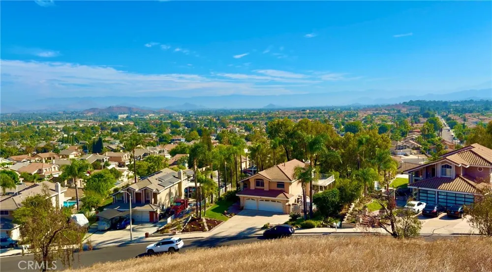 2986 Everwood Drive Riverside, CA 92503