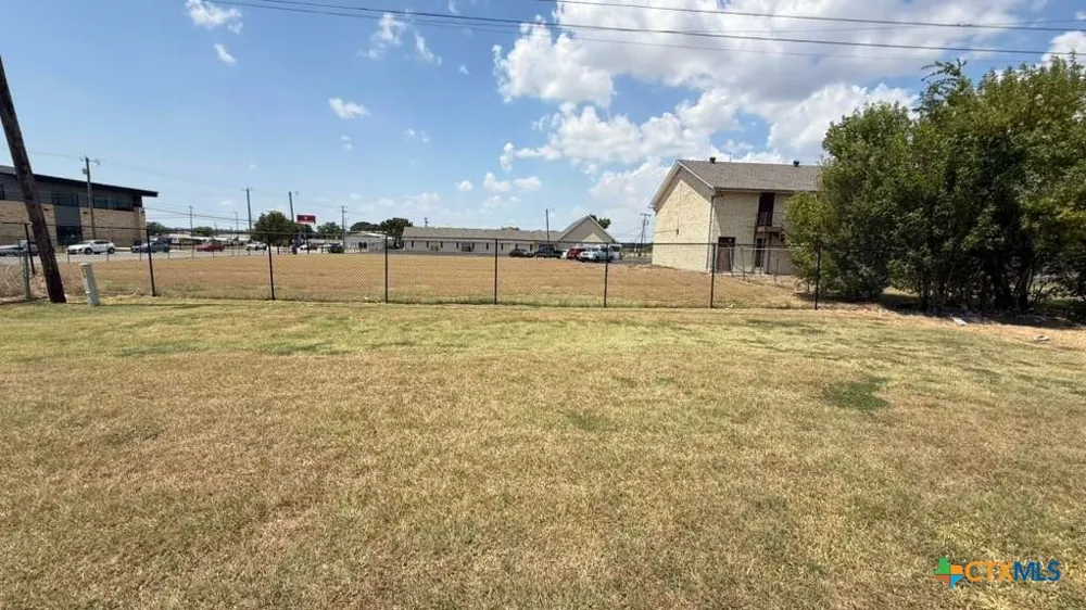 503 Lisa Lane Killeen, TX 76543