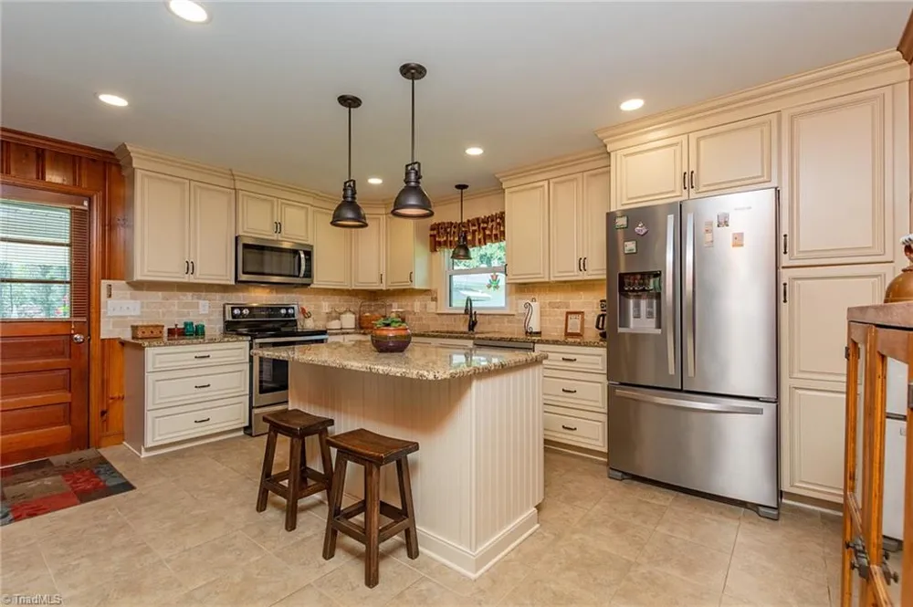 420 Sawyersville Road Asheboro, NC 27205
