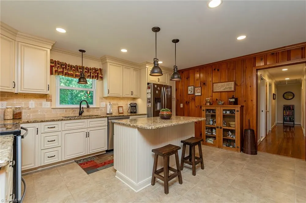 420 Sawyersville Road Asheboro, NC 27205