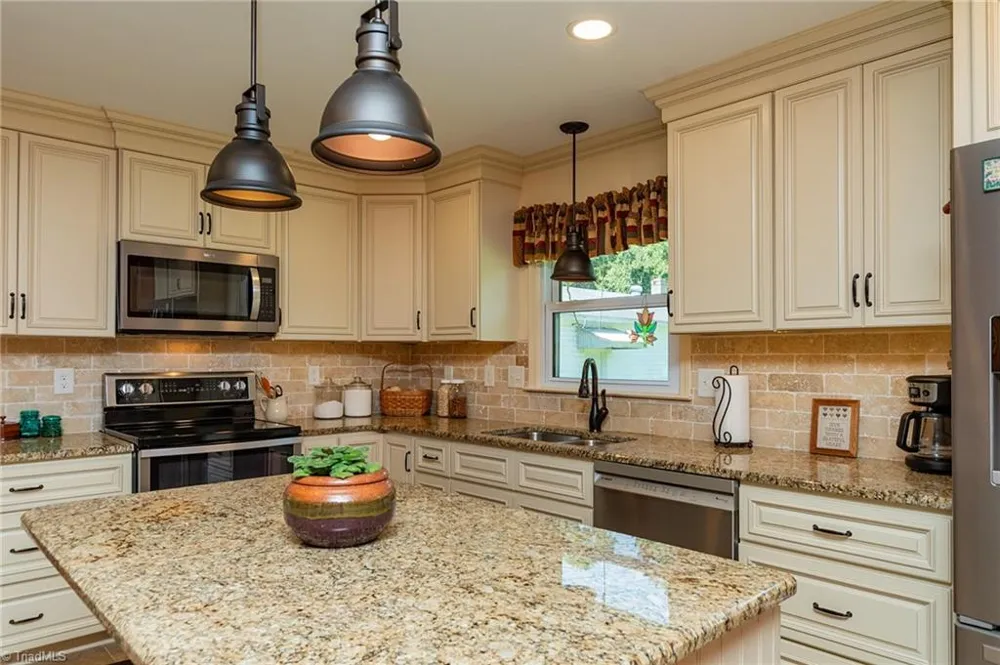 420 Sawyersville Road Asheboro, NC 27205