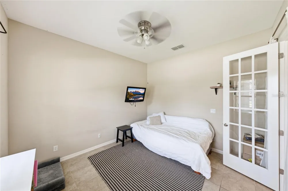 1902 VIA LAGO DRIVE Lakeland, FL 33810