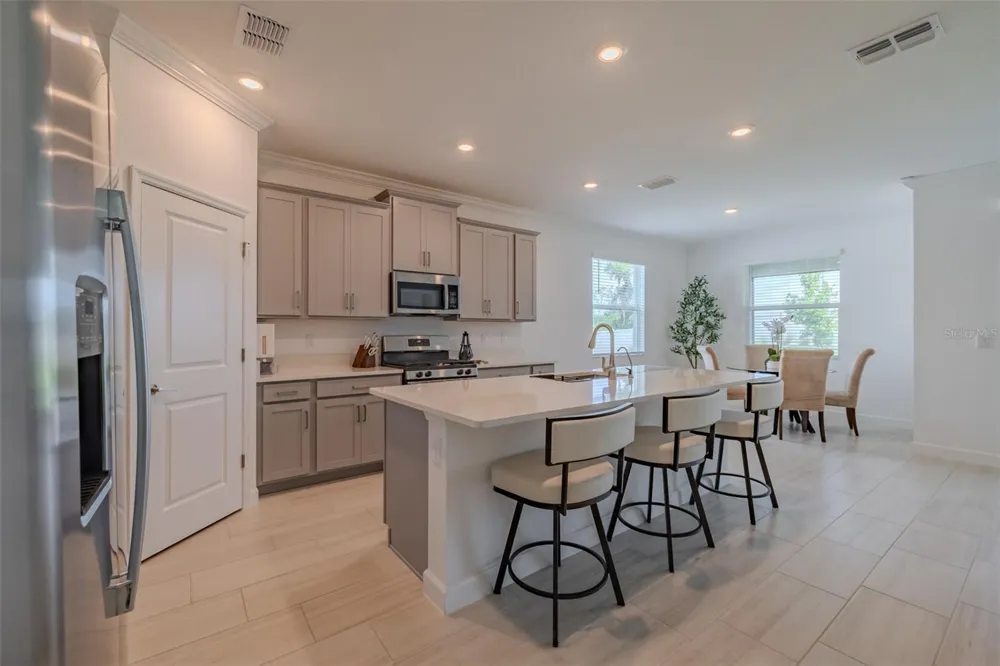 12720 TAHITIAN PEARL Parrish, FL 34219
