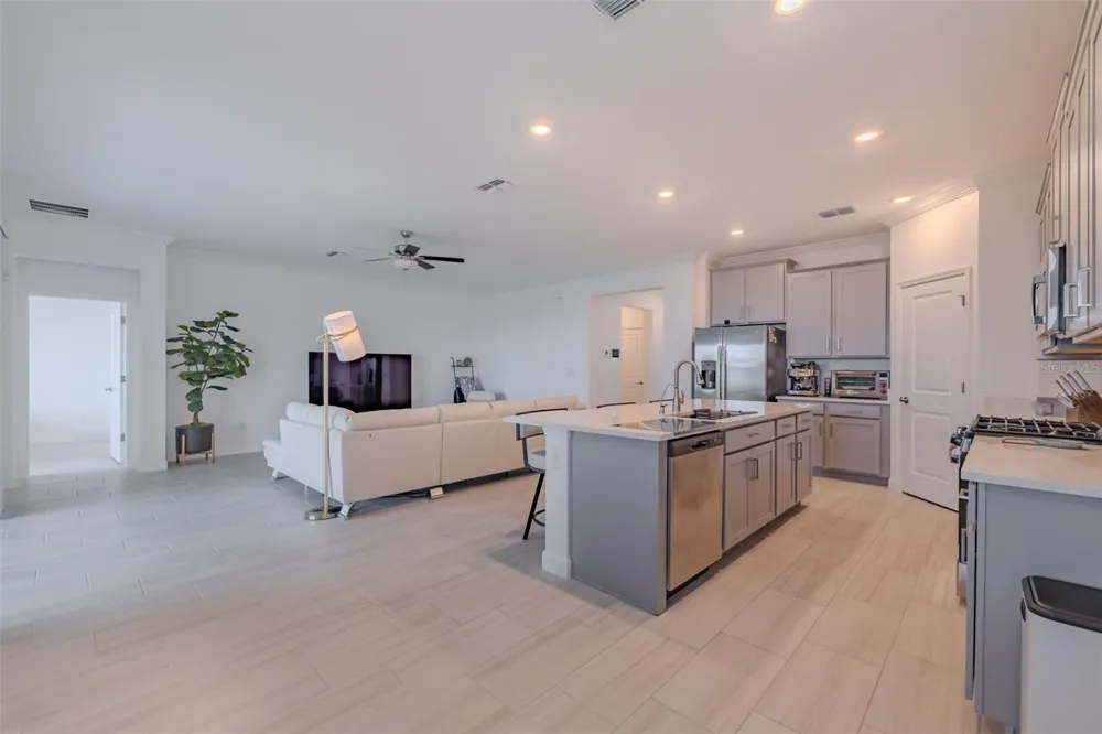 12720 TAHITIAN PEARL Parrish, FL 34219