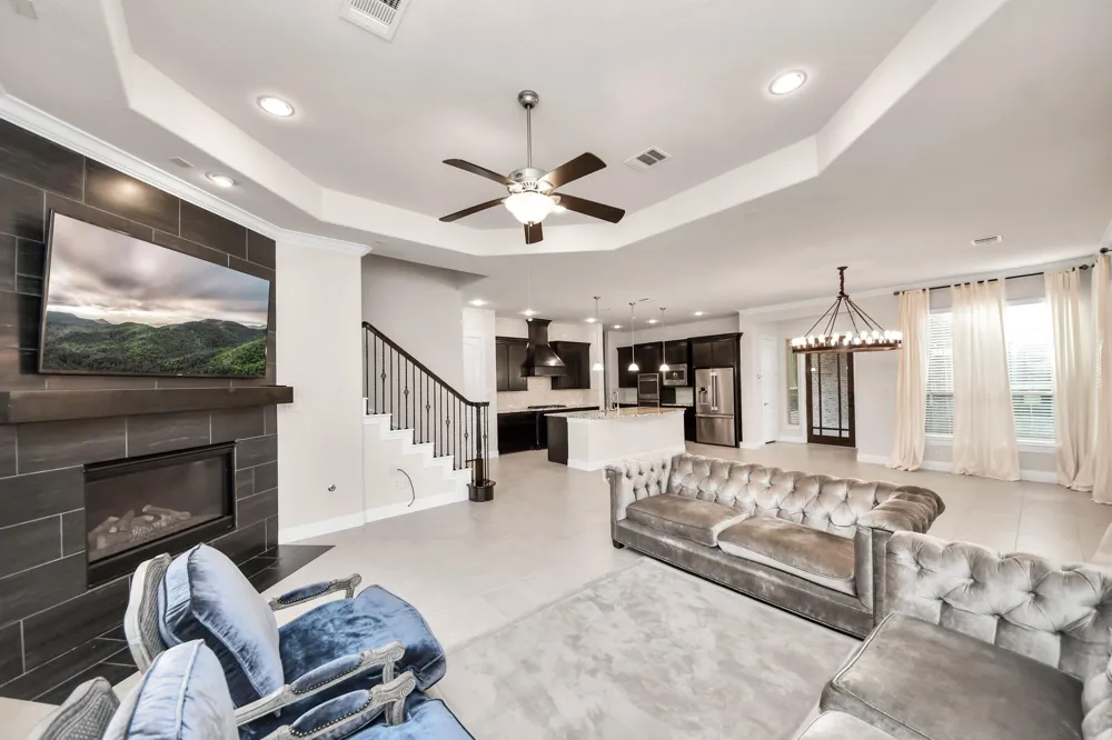 8926 Leaning Hollow Lane Spring, TX 77379