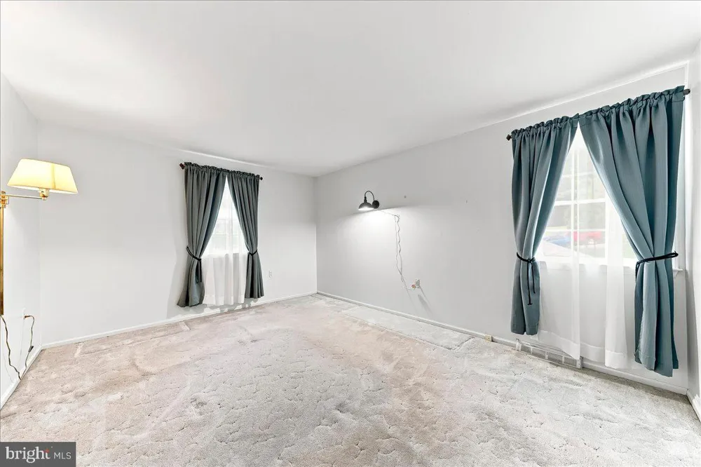 98 CAMBRIDGE ROAD Elkton, MD 21921