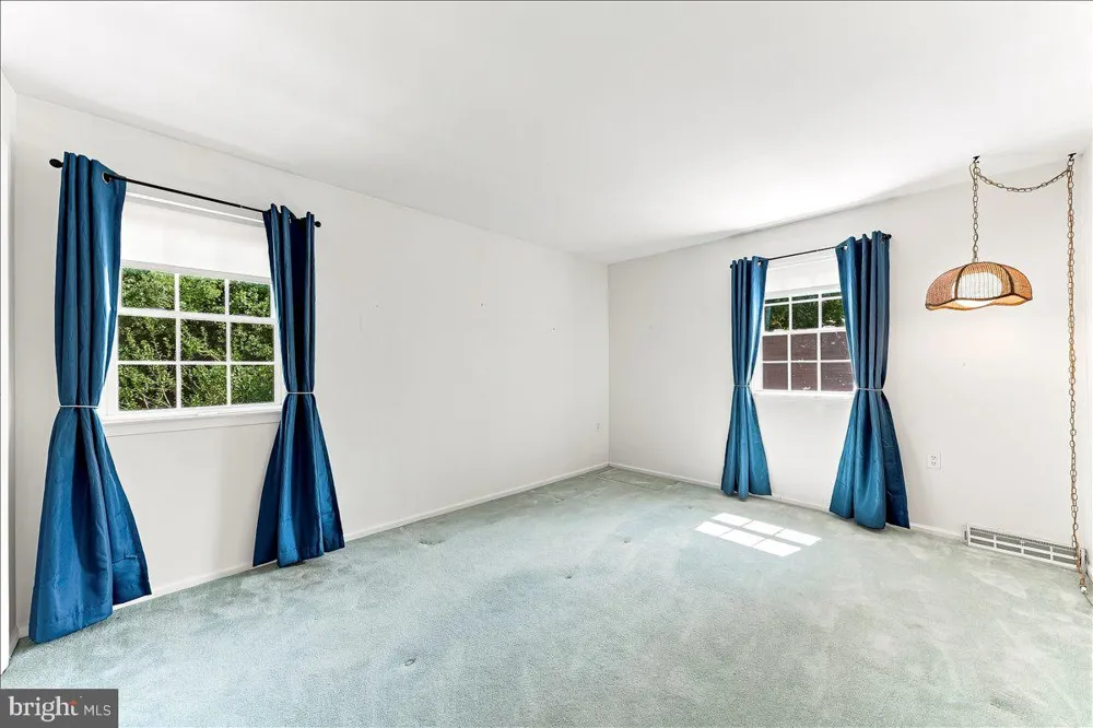98 CAMBRIDGE ROAD Elkton, MD 21921