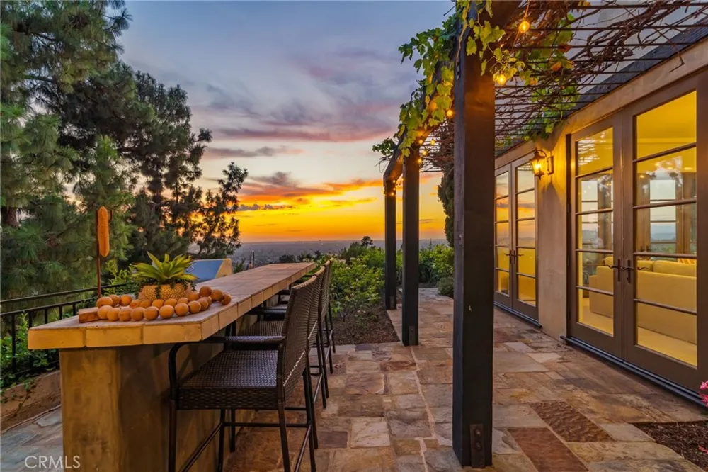 11321 Resevoir Road North Tustin, CA 92705