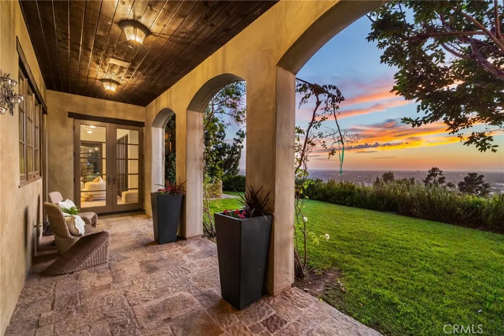 11321 Resevoir Road North Tustin, CA 92705