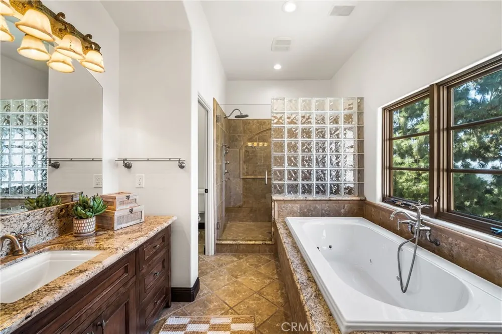 11321 Resevoir Road North Tustin, CA 92705