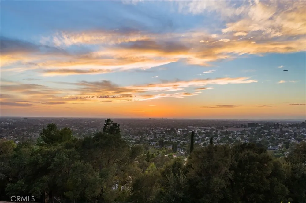 11321 Resevoir Road North Tustin, CA 92705