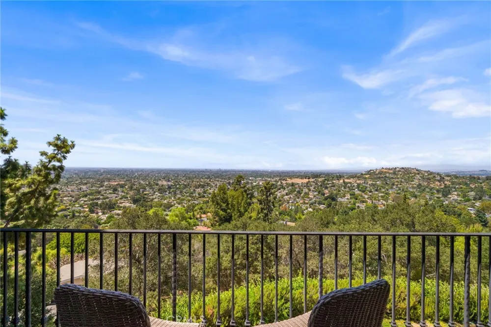 11321 Resevoir Road North Tustin, CA 92705