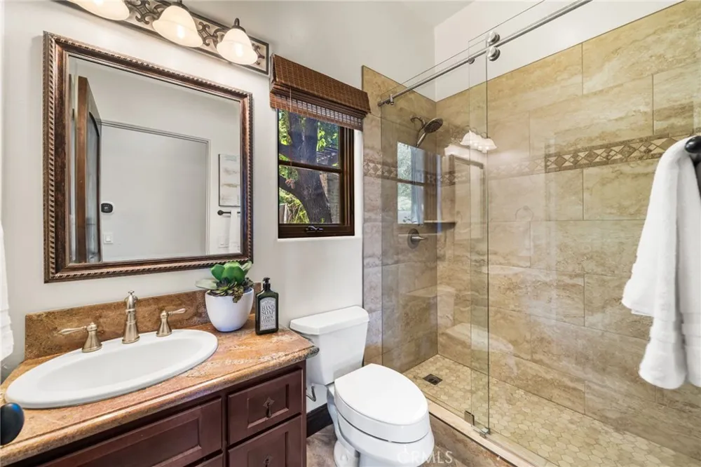 11321 Resevoir Road North Tustin, CA 92705