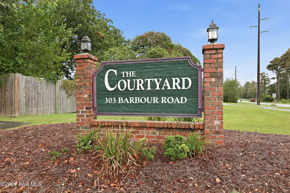 303 Barbour Road #701 Morehead City, NC 28557