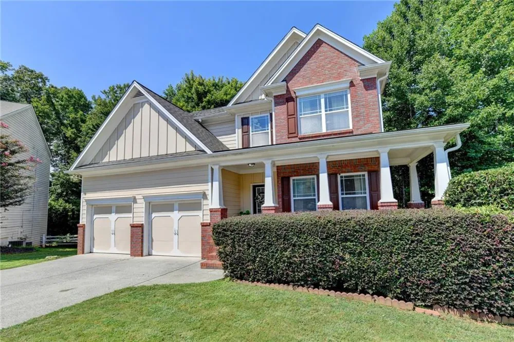 4351 Suwanee Brook Court Buford, GA 30518