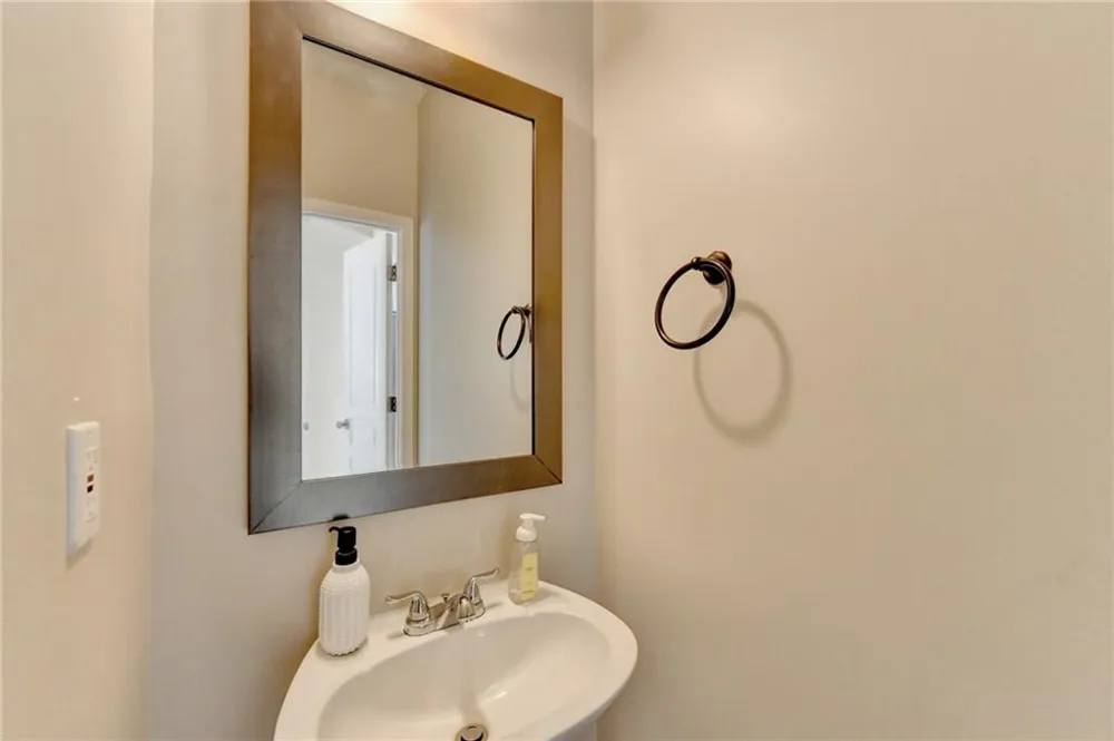 4351 Suwanee Brook Court Buford, GA 30518