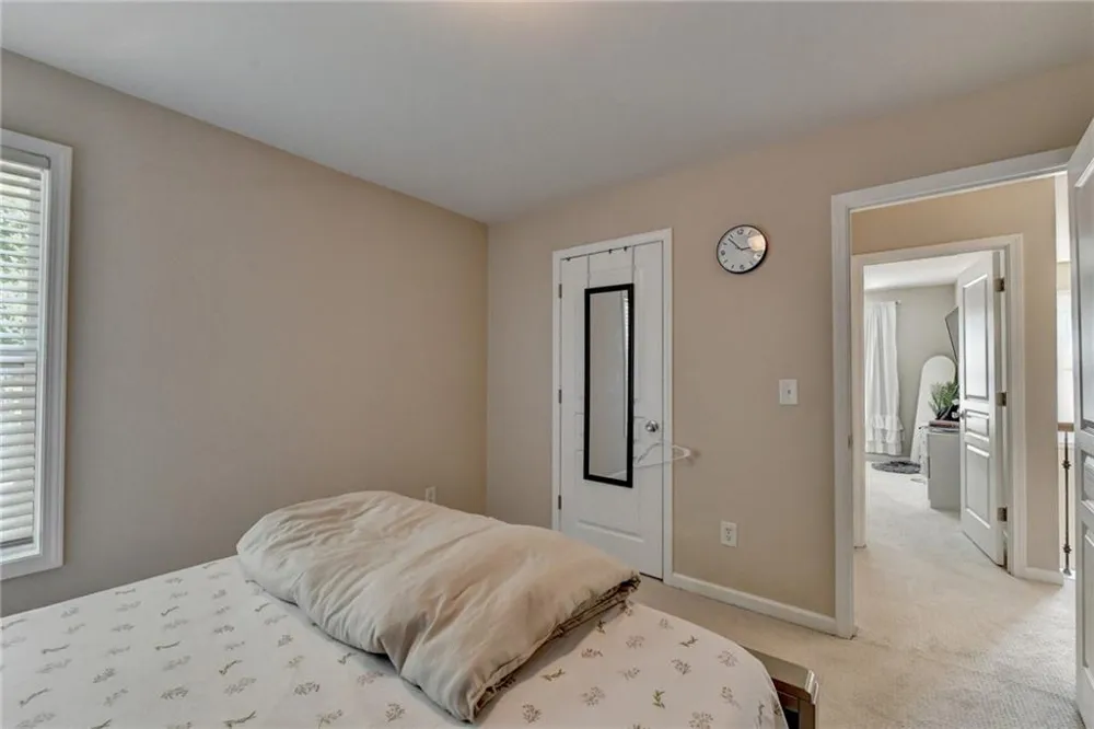 4351 Suwanee Brook Court Buford, GA 30518
