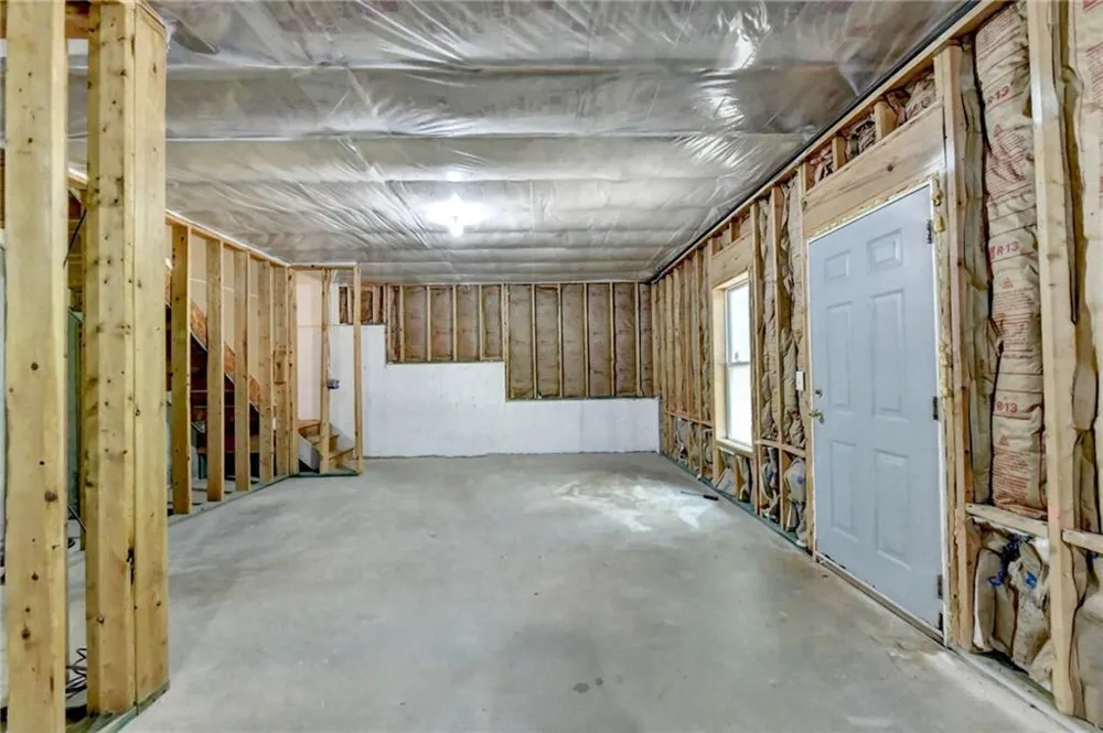 4351 Suwanee Brook Court Buford, GA 30518