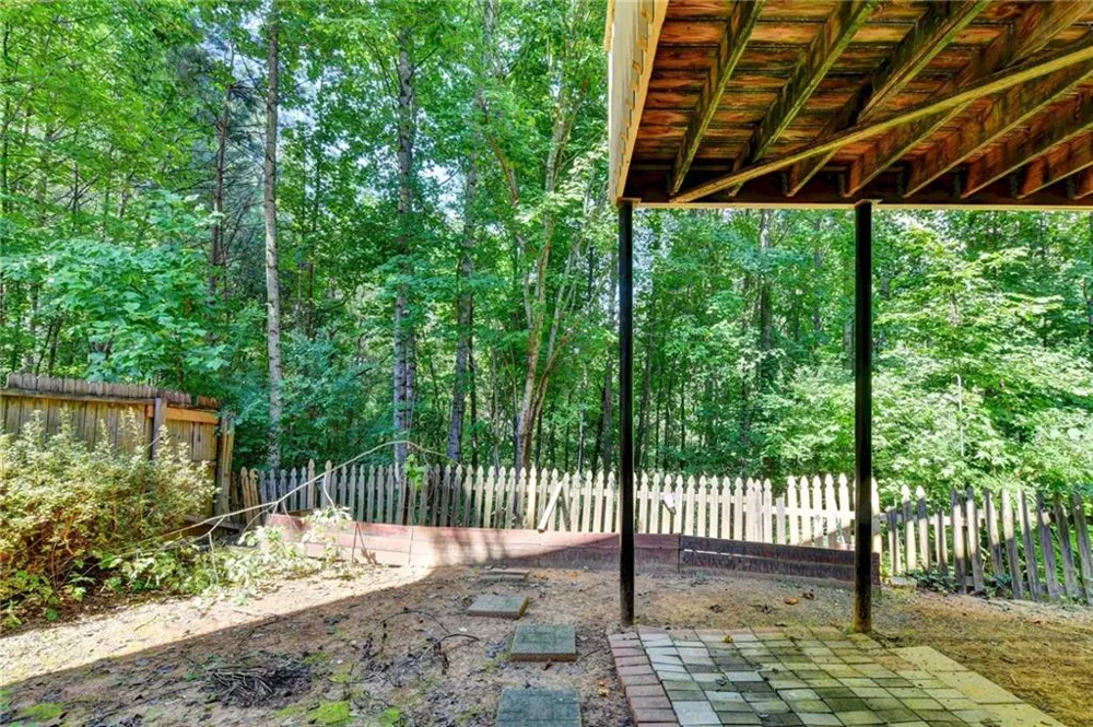 4351 Suwanee Brook Court Buford, GA 30518