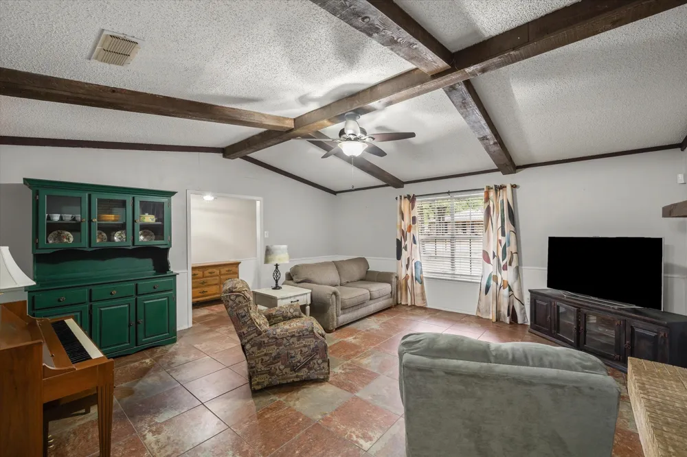 508 Warren Street Edgewood, TX 75117