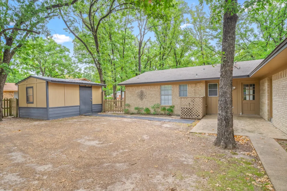 508 Warren Street Edgewood, TX 75117