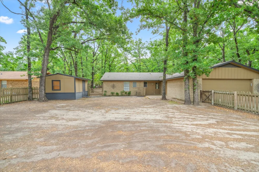 508 Warren Street Edgewood, TX 75117