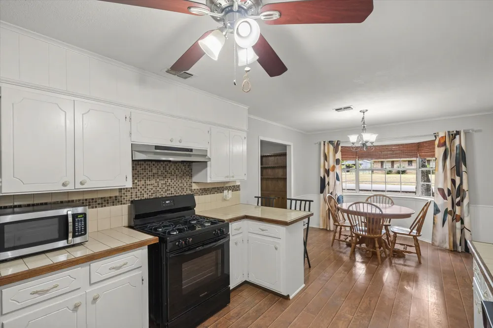 508 Warren Street Edgewood, TX 75117
