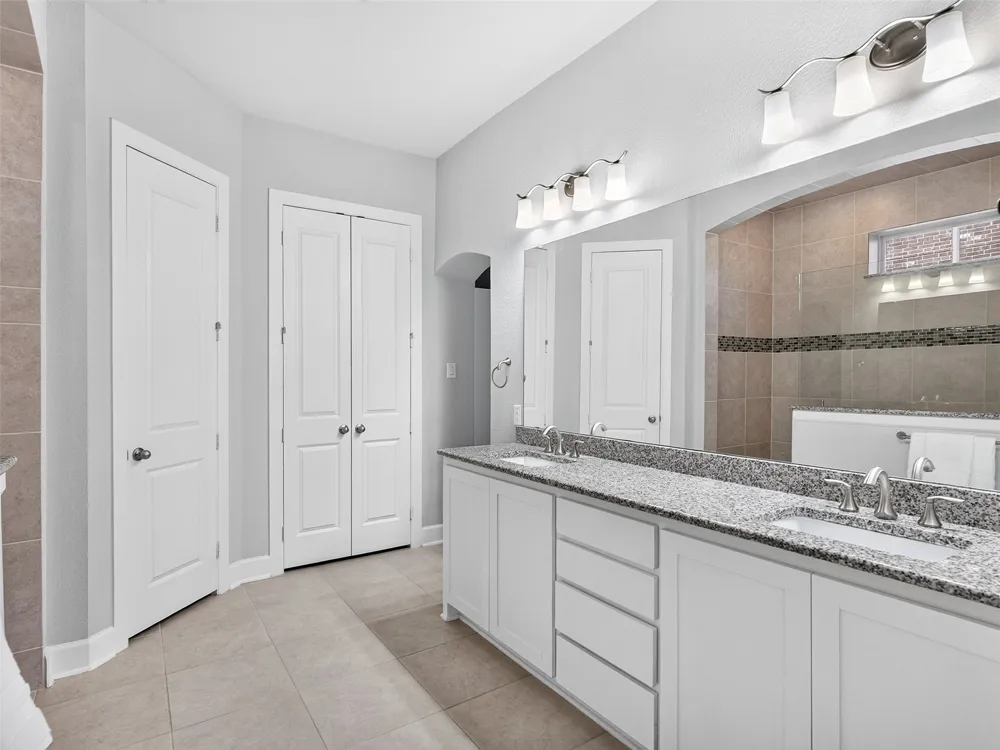 1708 Yeddo Path Flower Mound, TX 75028