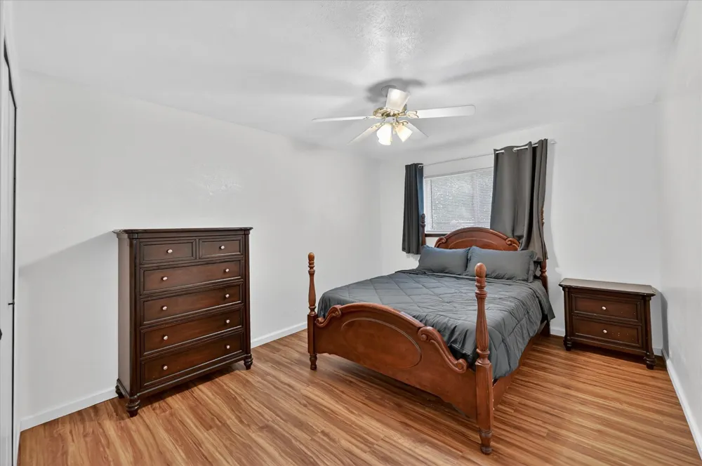 2705 Treeview Drive Arlington, TX 76016