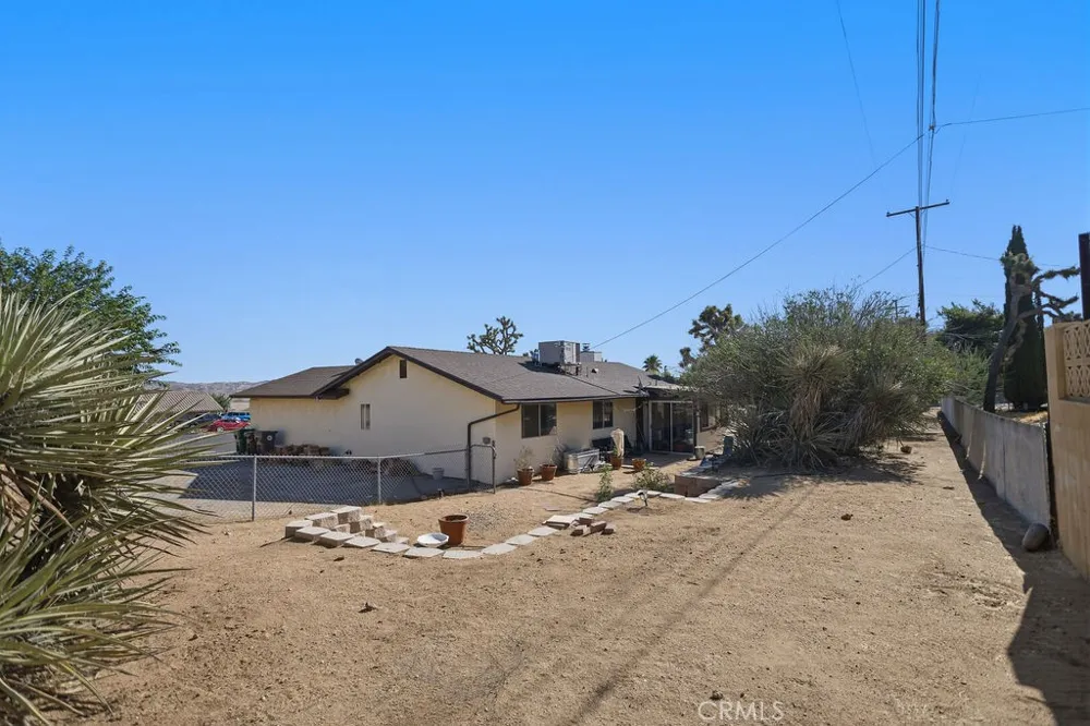 56347 Tamarisk Court Yucca Valley, CA 92284